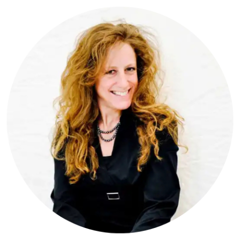 Michelle Taylor's Headshot